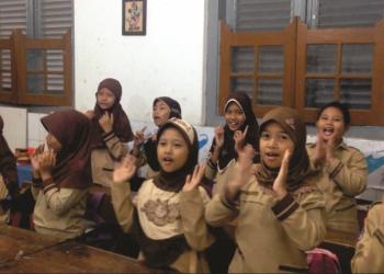 Pembelajaran One Day, One Song, One Game